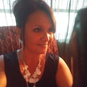 Meet your Posher, Sherry